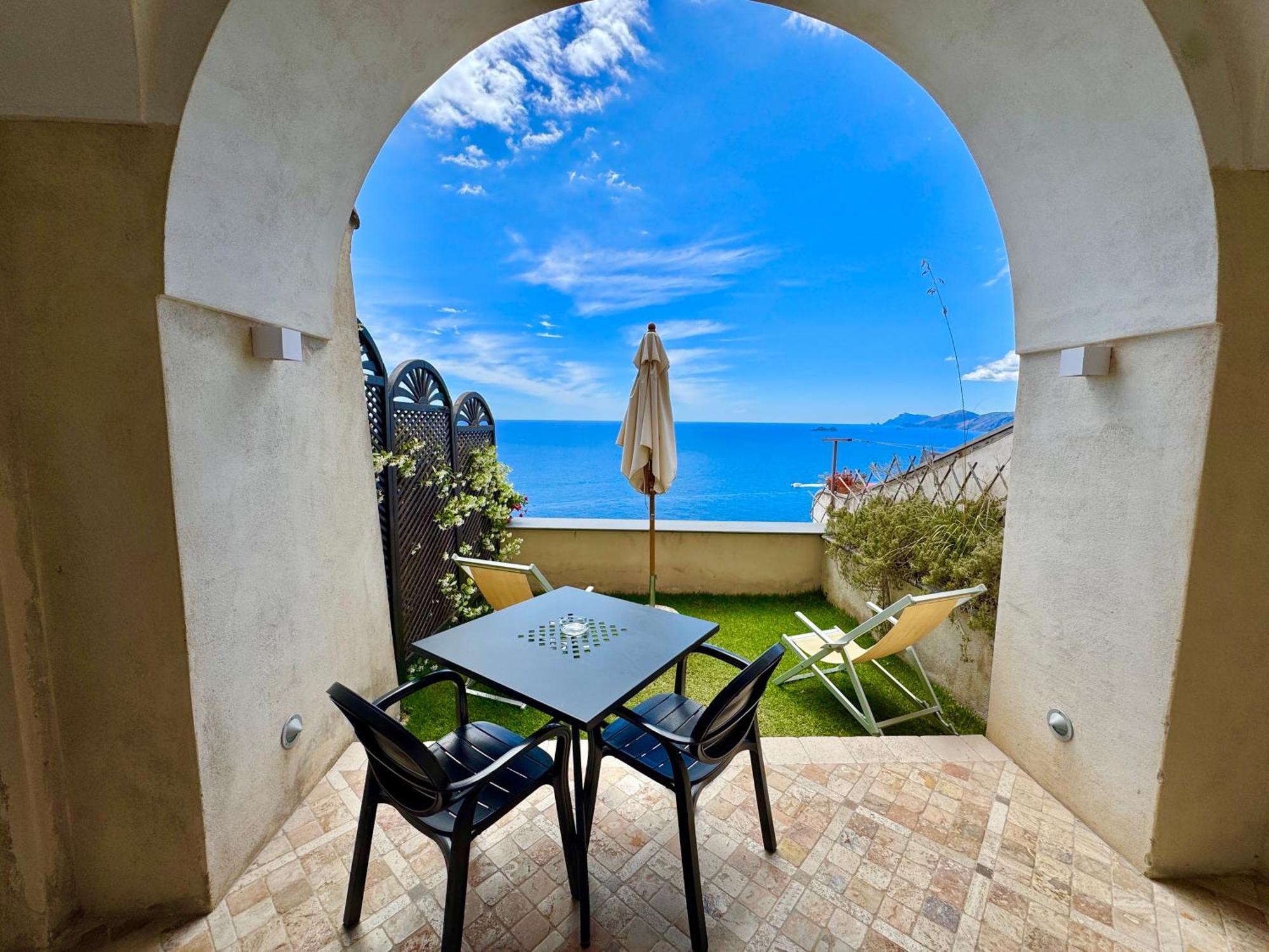 Villa Il Frantoio And Lilmar Praiano Buitenkant foto